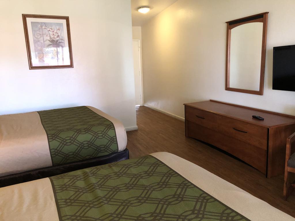 Econo Lodge Inn & Suites Oakland Airport Exterior foto